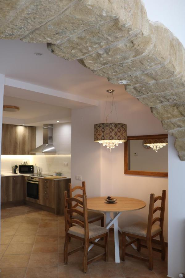 Apartamento Rosellas, Cerca De Alquezar, En Sierra De Guara Adahuesca المظهر الخارجي الصورة